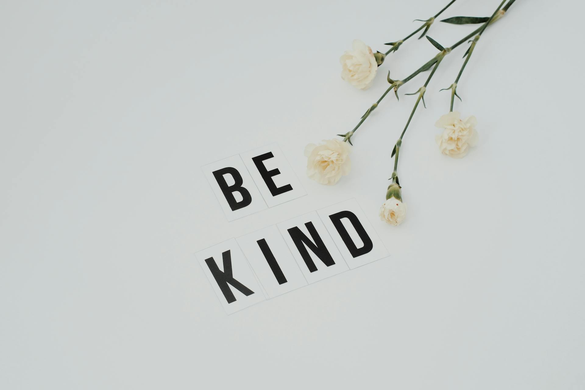 Small Acts of Kindness for Emotional Wellness